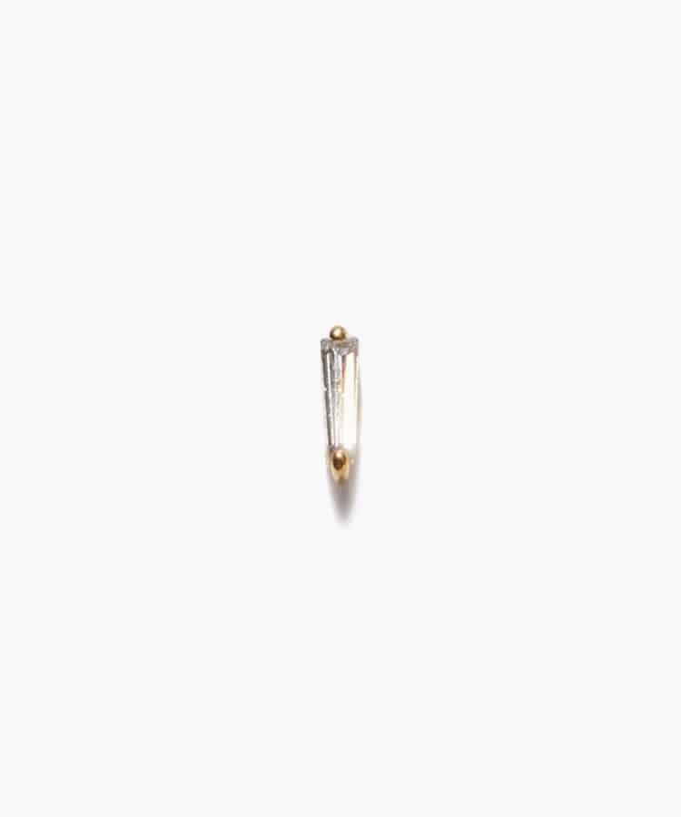 [basic] K18 taper baguette diamond stud single pierced earring